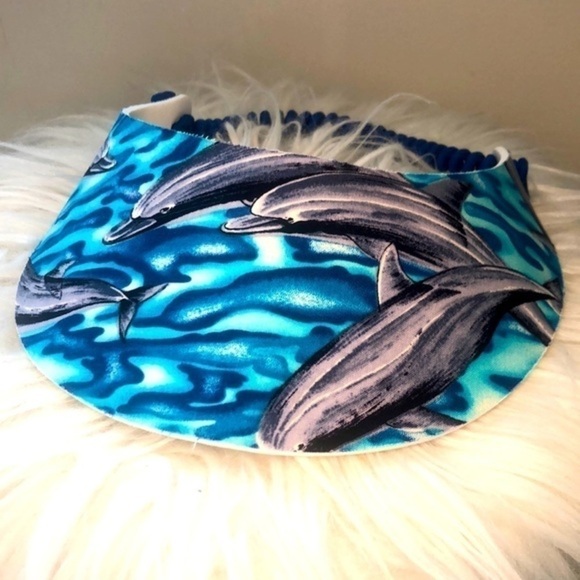 SUN VISOR | Ocean Dolphin Print Foam Sun Visor with Adjustable Pull Strap - Picture 2 of 3